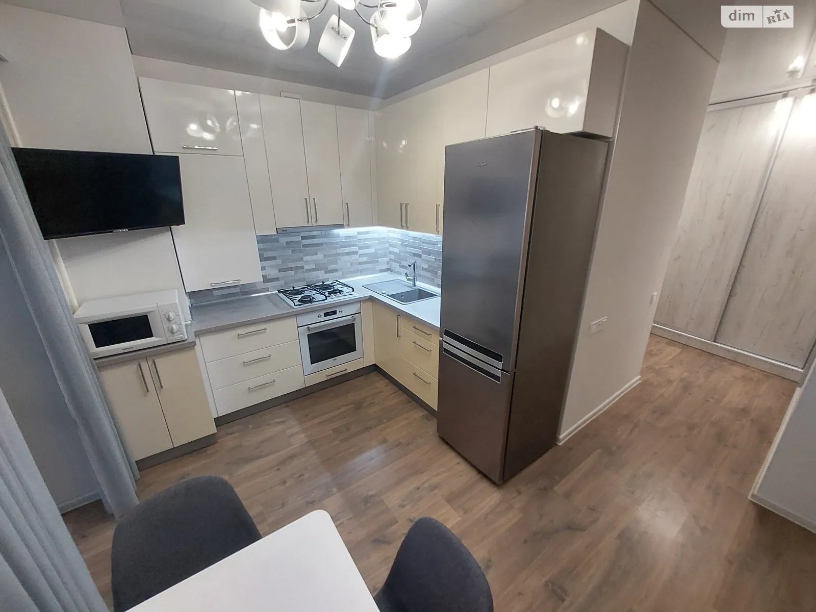 Продается 1-комнатная квартира 38.9 кв. м в Николаеве - фото 1