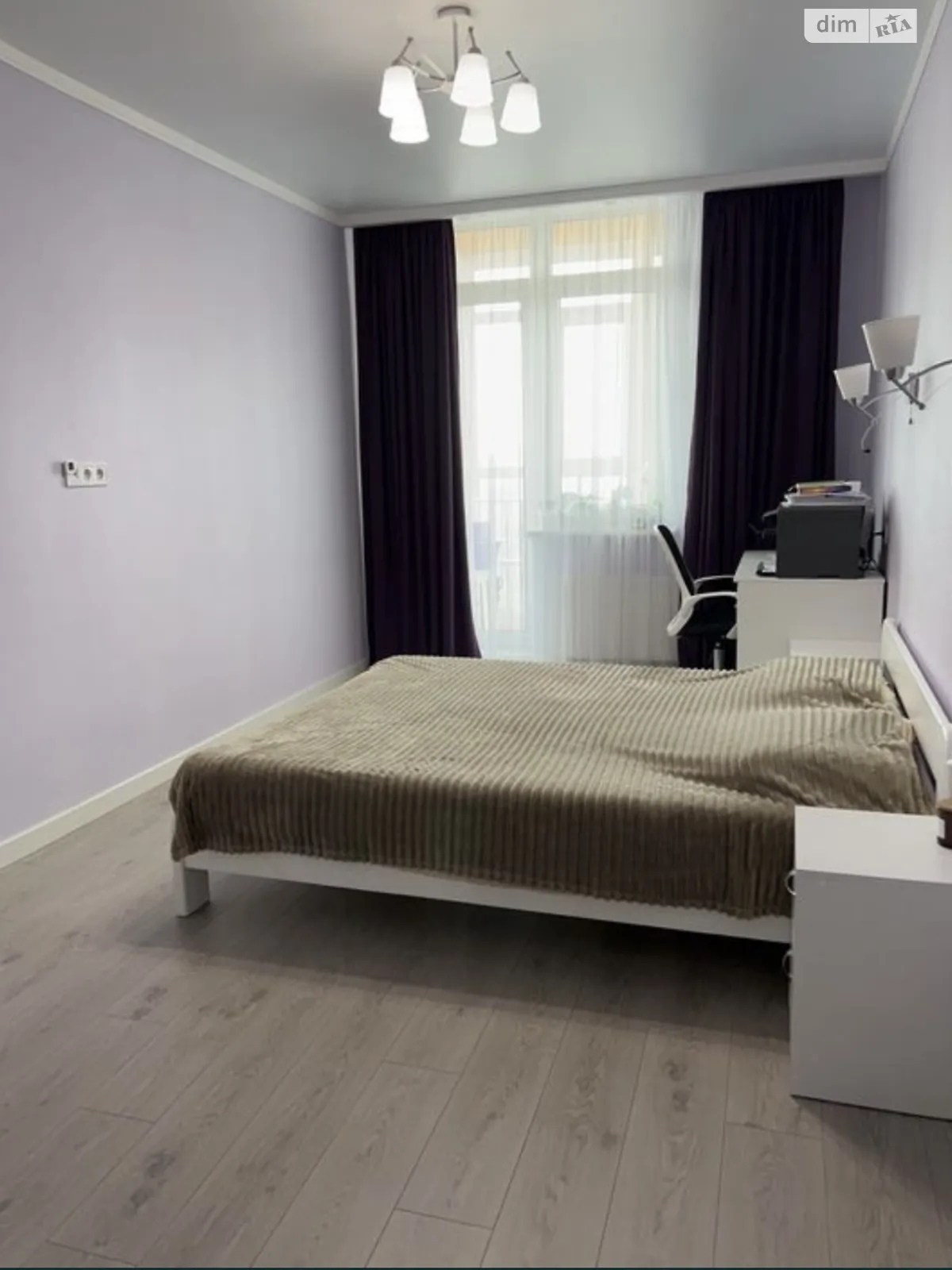 Продається 1-кімнатна квартира 47.4 кв. м у Одесі, вул. Жаботинського, 56А - фото 1