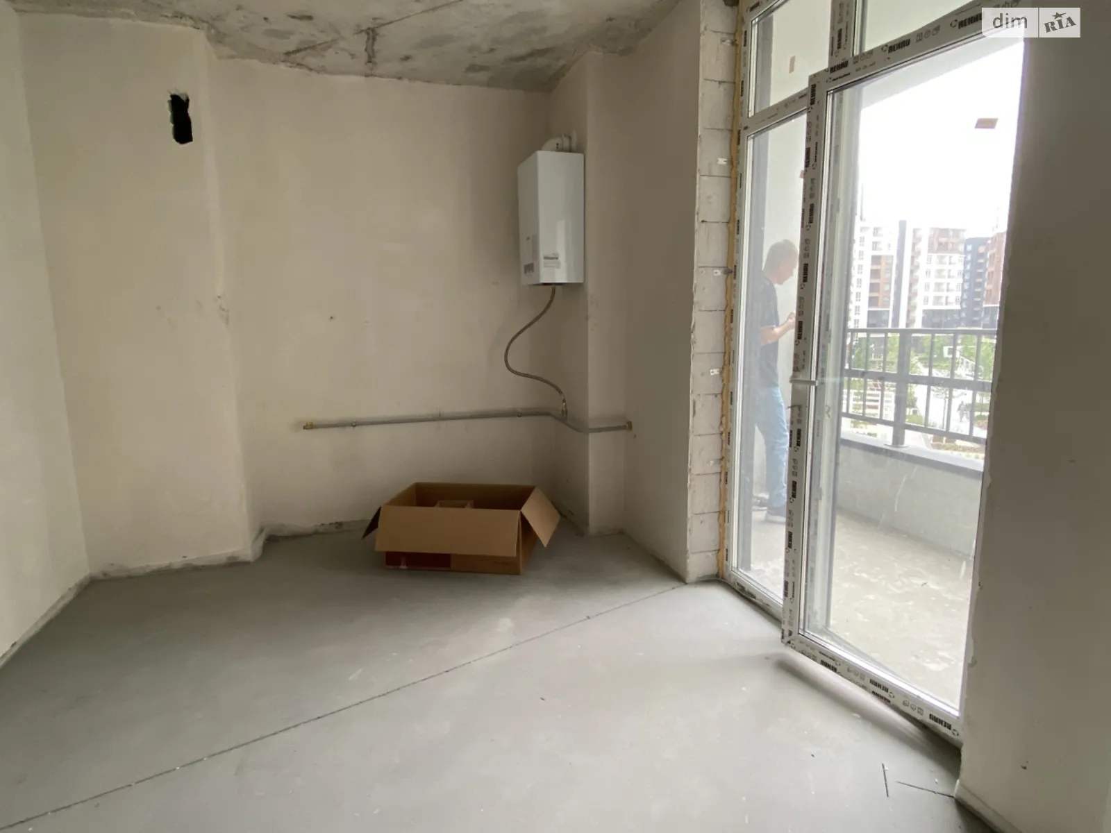 Продается 1-комнатная квартира 36 кв. м в Ирпене, ул. Кобылянской Ольги, 1В/13 - фото 1