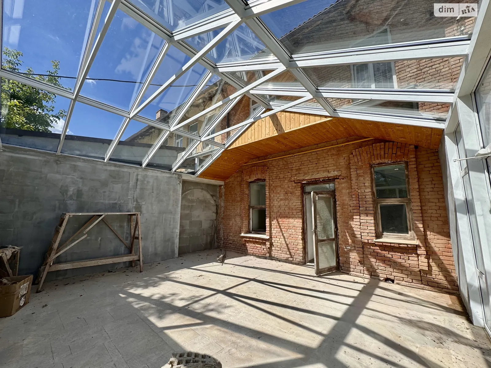 Сдается в аренду помещения свободного назначения 90 кв. м в 2-этажном здании, цена: 50000 грн - фото 1