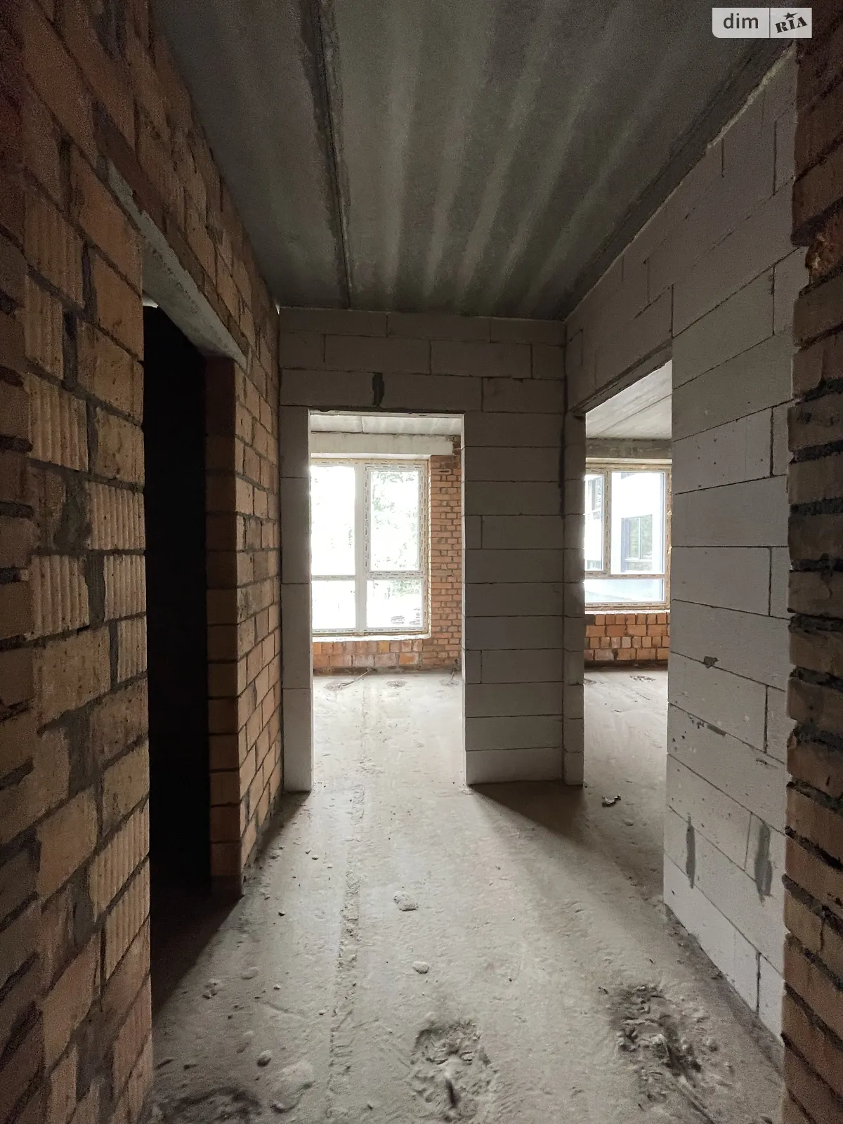 Продається 1-кімнатна квартира 33 кв. м у Ірпені, вул. Северинівська, 131В - фото 1