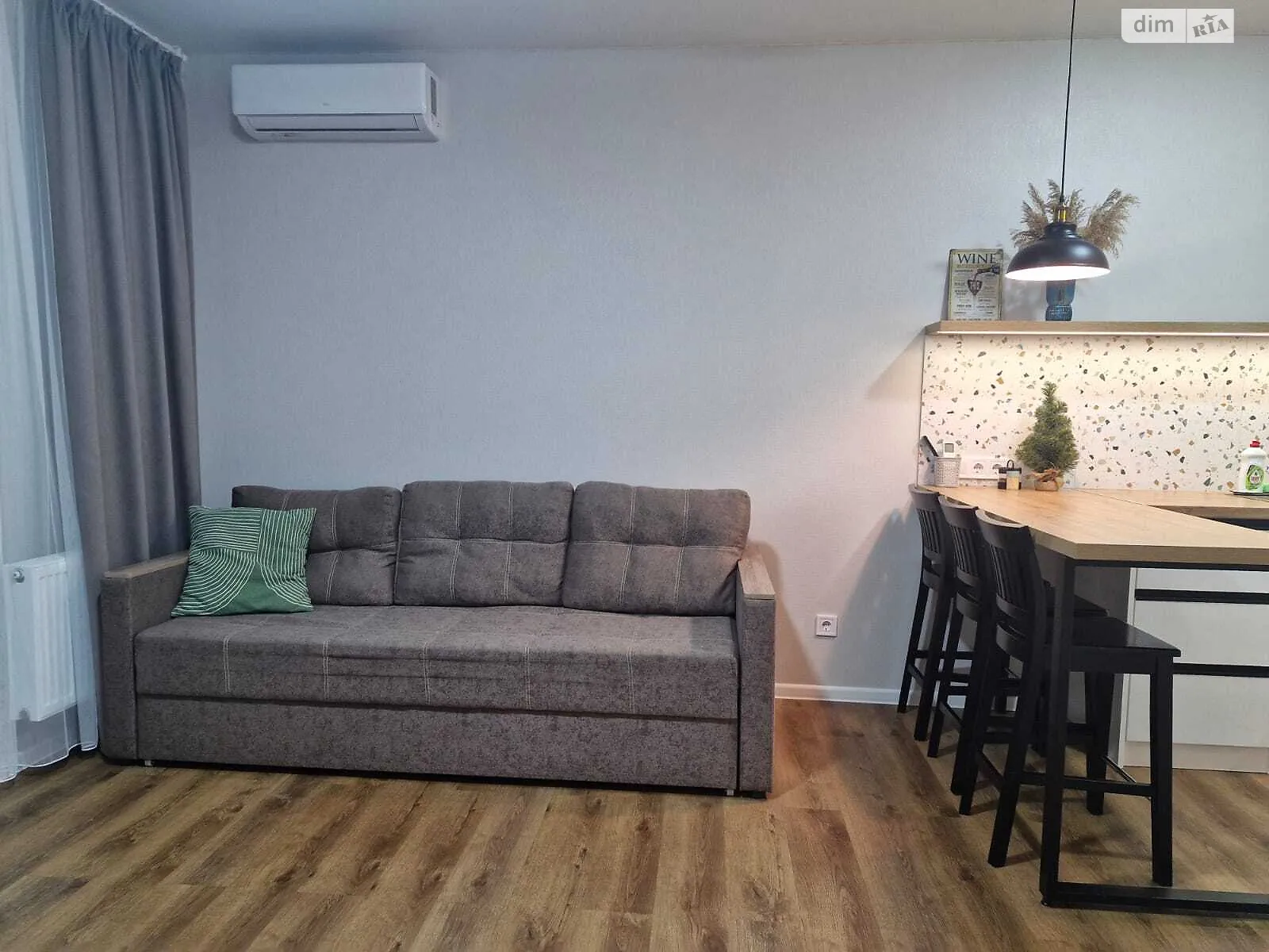 Продается 1-комнатная квартира 35.5 кв. м в Харькове, ул. Академика Барабашова, 10В - фото 1