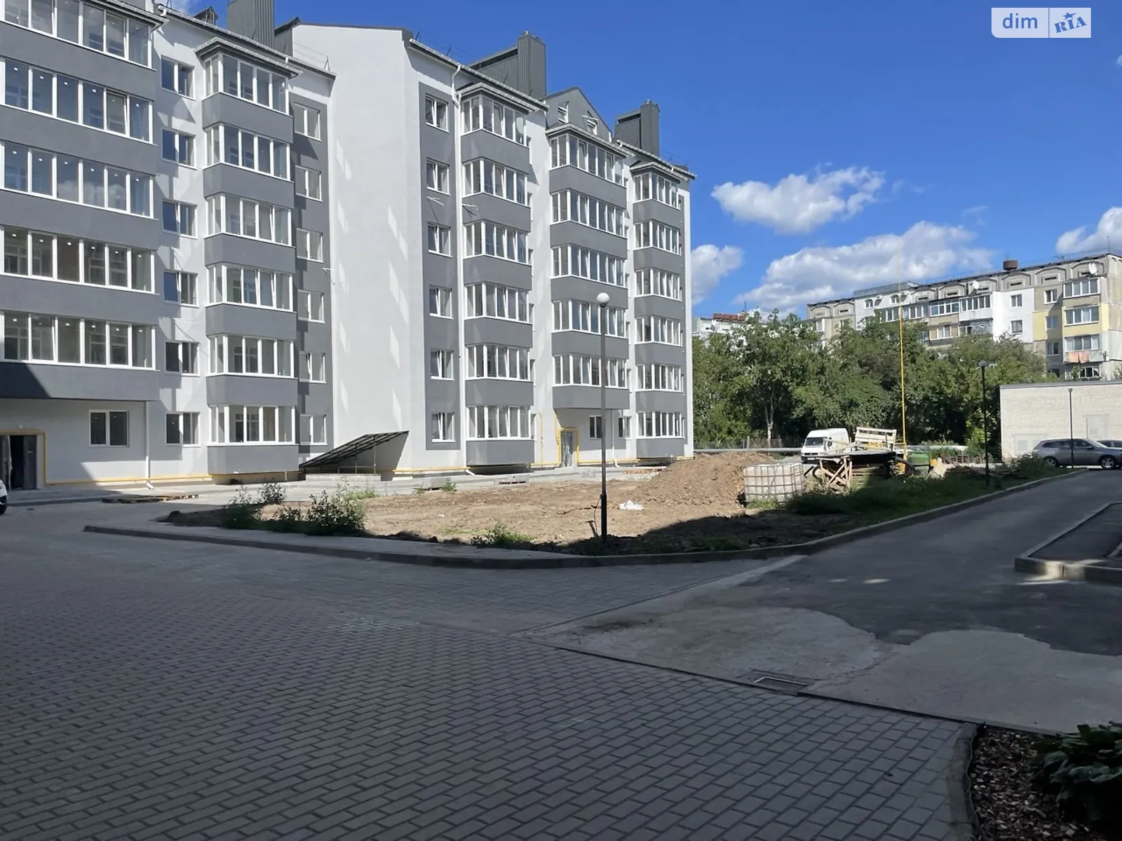 Продается 2-комнатная квартира 71.6 кв. м в Василькове, ул. Военный городок №11, 20 - фото 1
