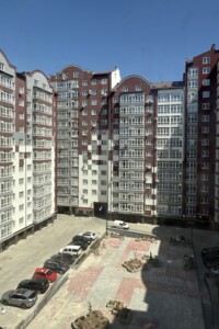 Продажа квартиры, Ивано-Франковск, р‑н. Центр, Высочана Семена улица