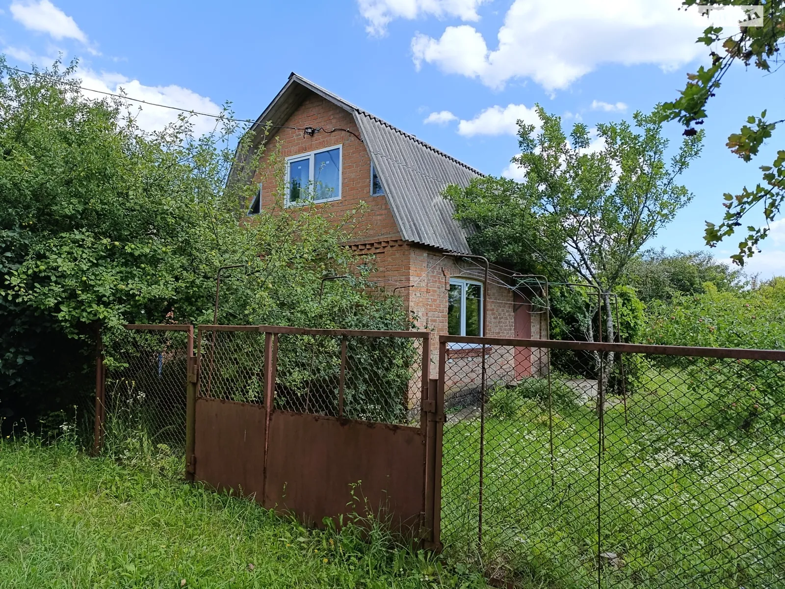 Продается дом на 2 этажа 45 кв. м с беседкой, цена: 12500 $ - фото 1