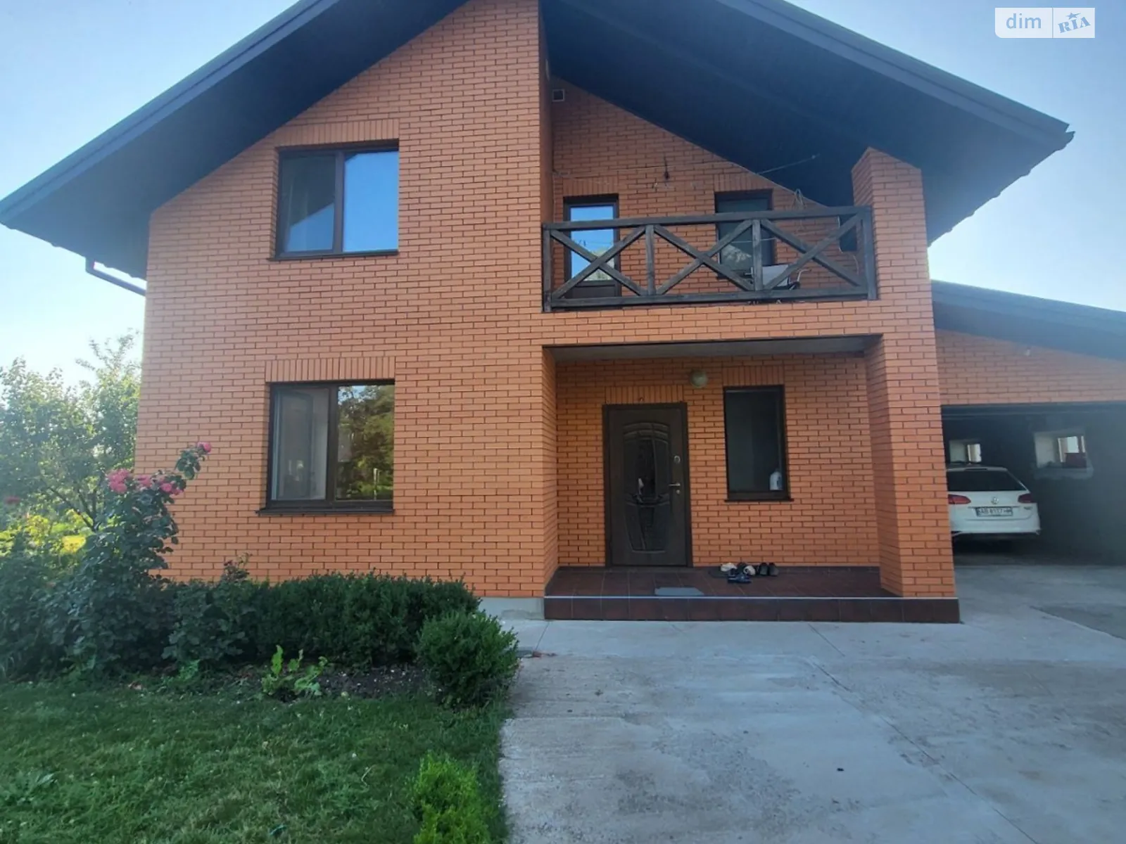 Продается дом на 2 этажа 268.5 кв. м с участком, цена: 200000 $ - фото 1