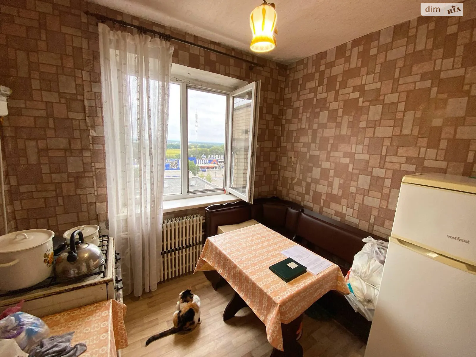 Продається 1-кімнатна квартира 41.3 кв. м у Кам'янському, бул. Будівельників - фото 1