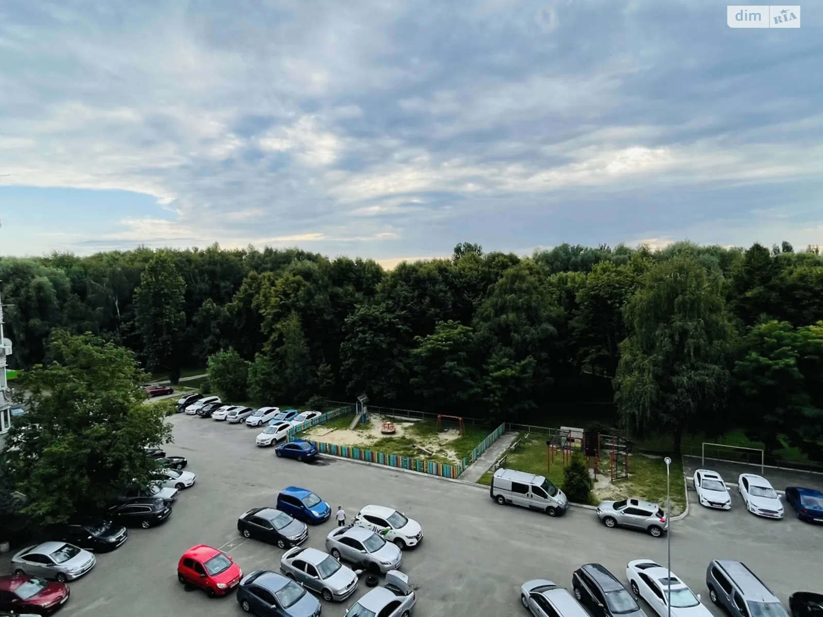 Продается 1-комнатная квартира 41.3 кв. м в Глевахе, ул. Вокзальная, 22 - фото 1