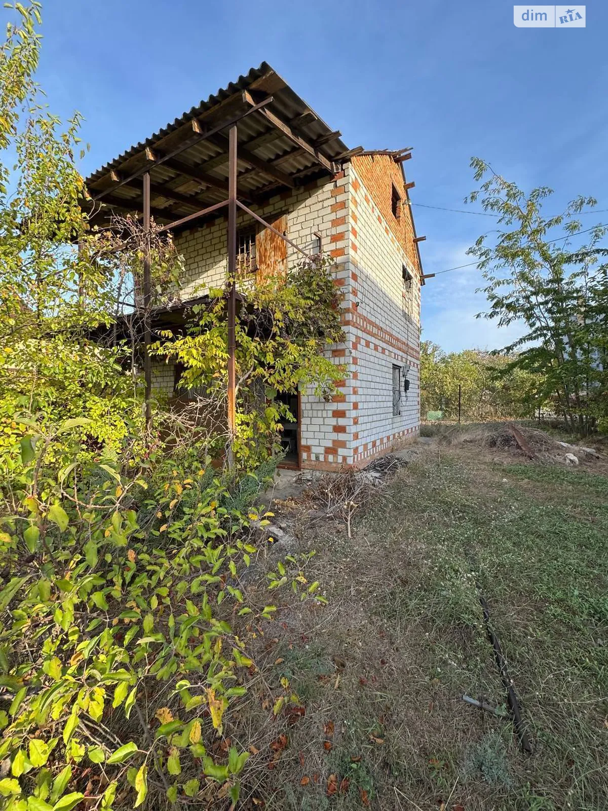 Продается дом на 2 этажа 70 кв. м с камином, цена: 6000 $ - фото 1