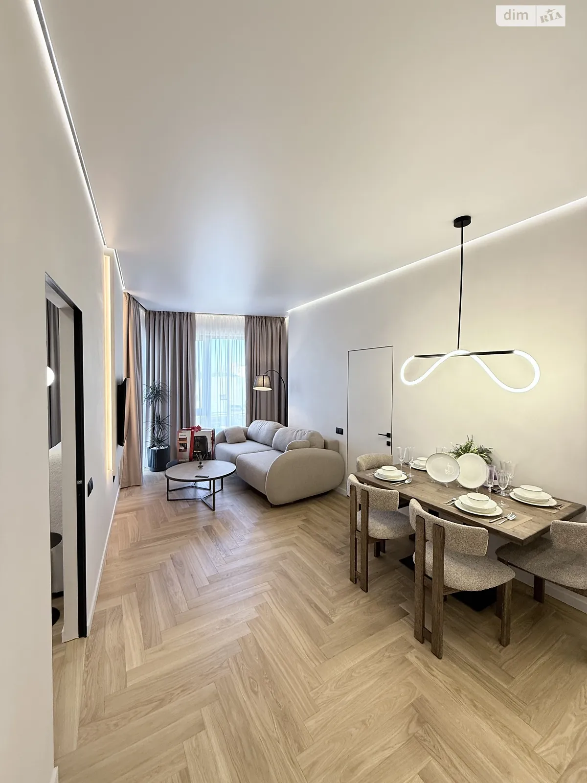 Продается 2-комнатная квартира 70 кв. м в Одессе, ул. Чубаевская, 1 - фото 1