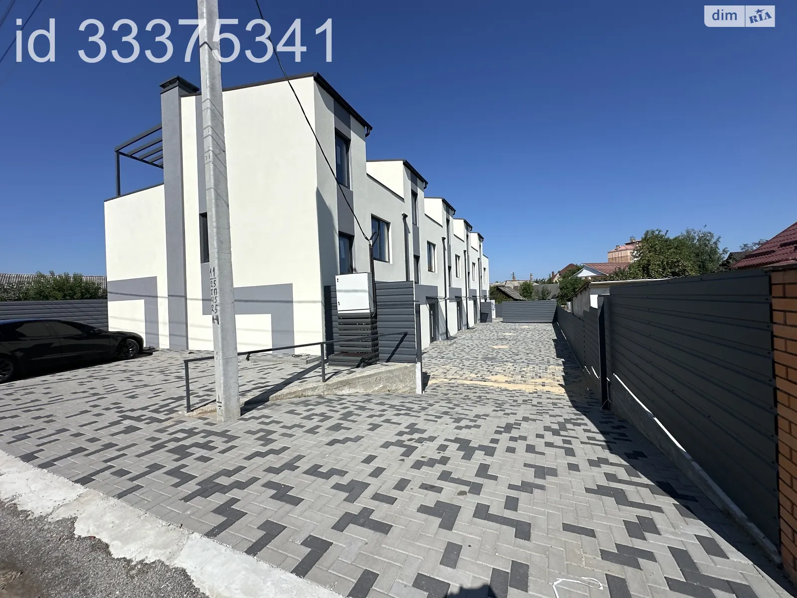 Продается дом на 3 этажа 101 кв. м с верандой, цена: 1050 $ - фото 1