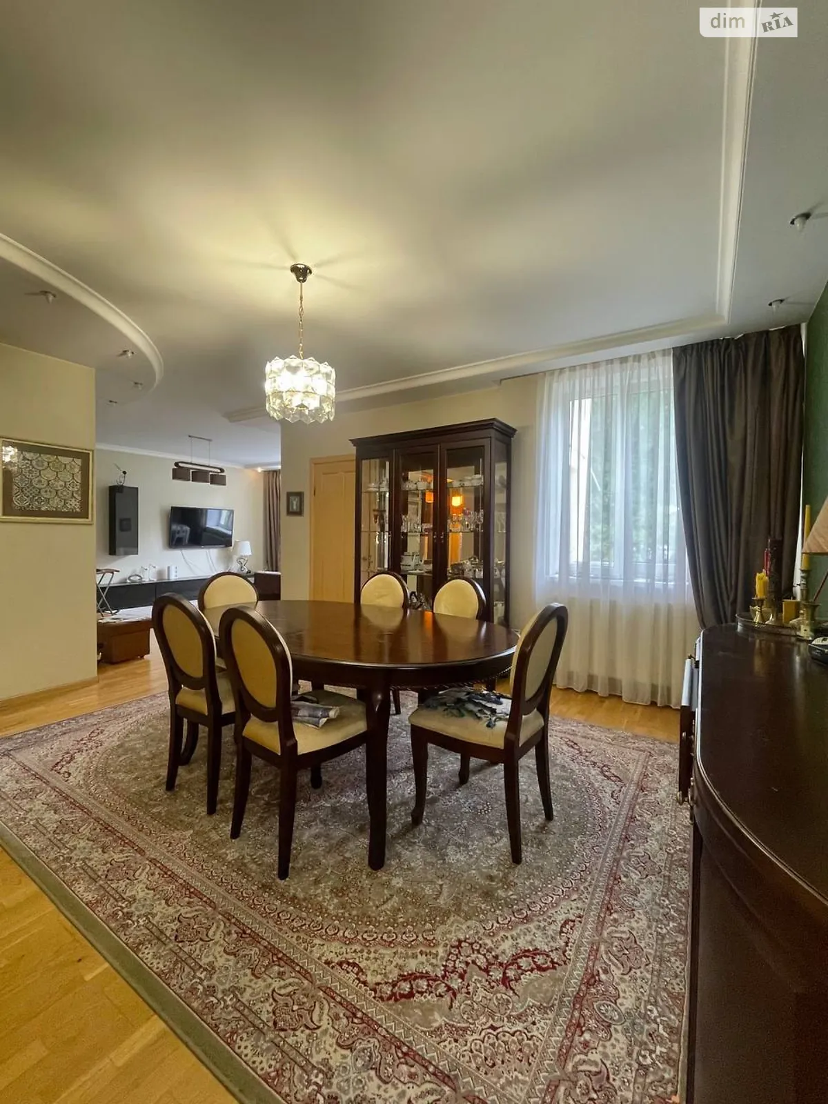 Продается 5-комнатная квартира 150 кв. м в Львове, ул. Кубанская - фото 1