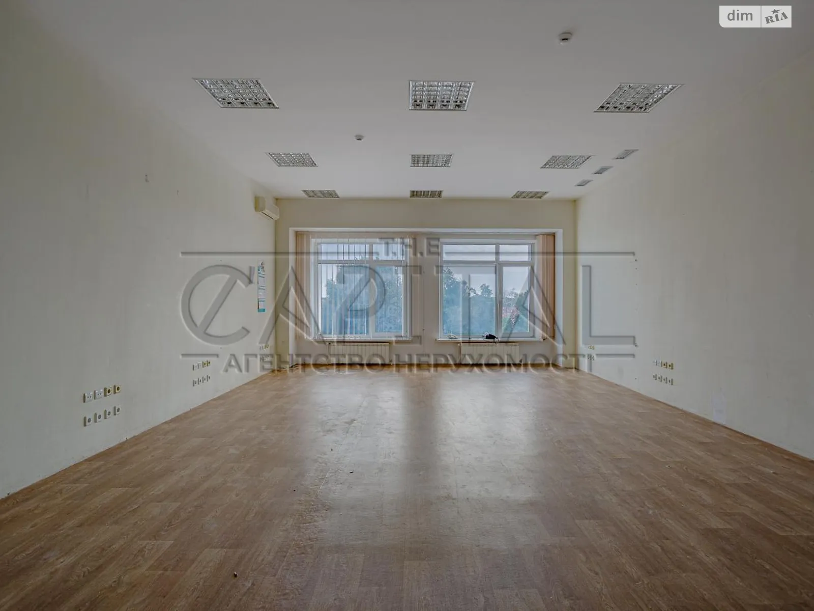 Сдается в аренду офис 588 кв. м в бизнес-центре, цена: 8700 $ - фото 1