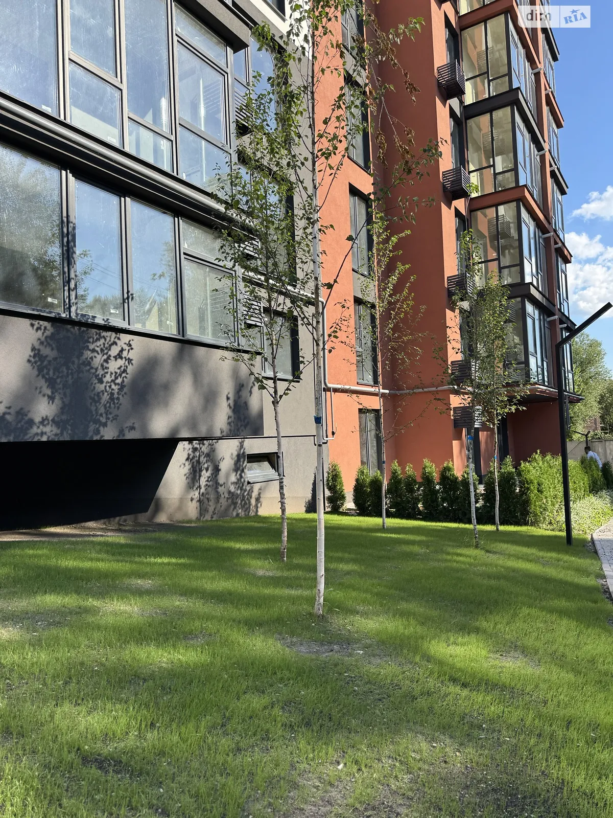 Продается 3-комнатная квартира 107.8 кв. м в Хмельницком, ул. Тернопольская, 13/6А - фото 1