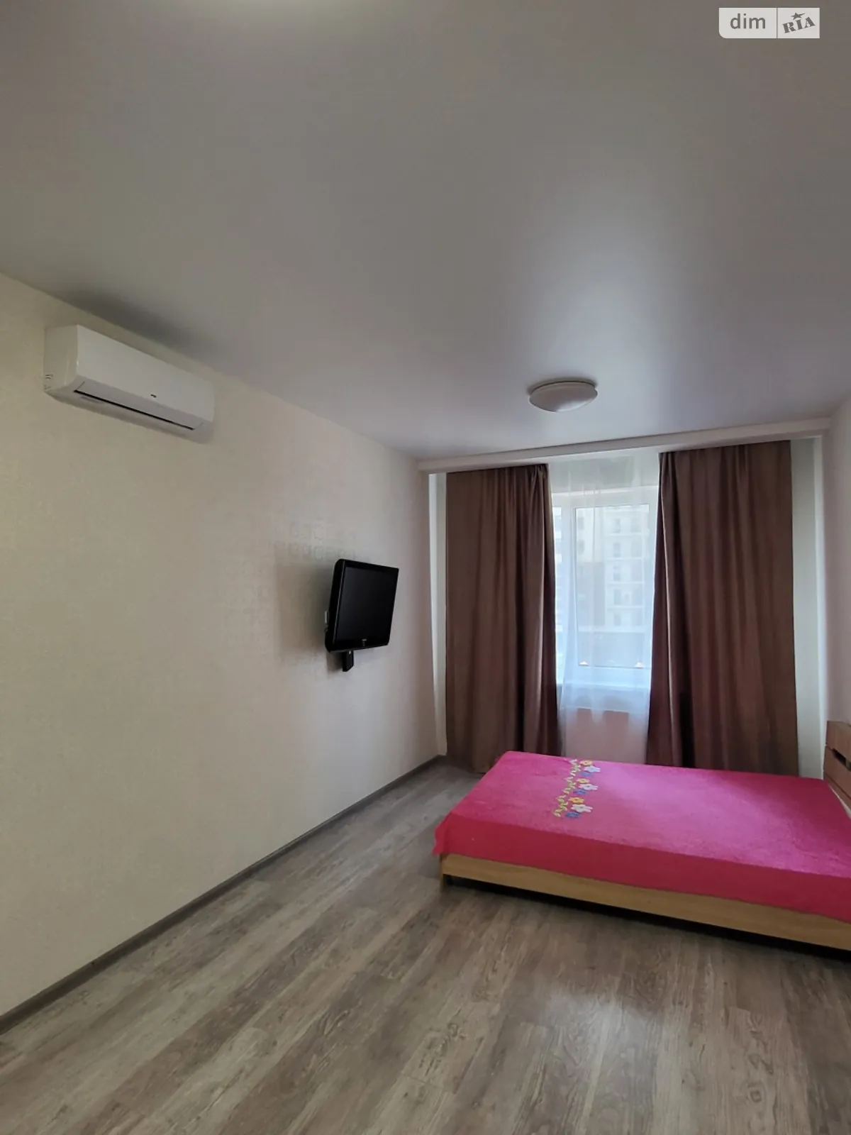 Продается 1-комнатная квартира 39 кв. м в Одессе, ул. Валерия Самофалова, 16А/2 - фото 1