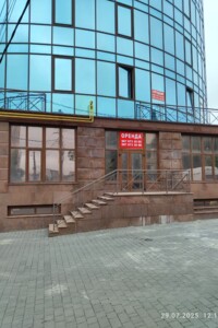 Долгосрочная аренда коммерческого помещения, Хмельницкий, р‑н. Старый город (старый базар), Староміська (Примакова) улица, дом 1/1