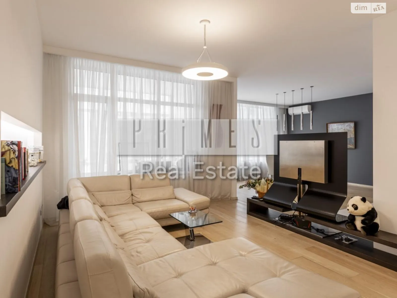 Продается 1-комнатная квартира 111 кв. м в Киеве, ул. Андрея Верхогляда(Драгомирова), 16Б - фото 1