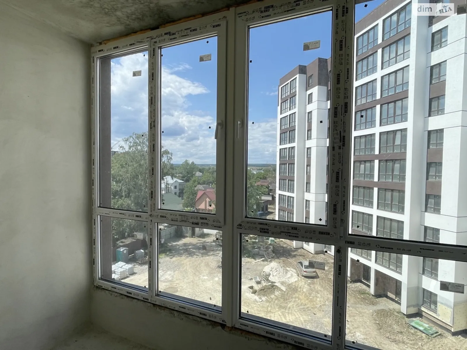 Продается 2-комнатная квартира 61.3 кв. м в Ивано-Франковске, ул. Ленкавского, 28А - фото 1