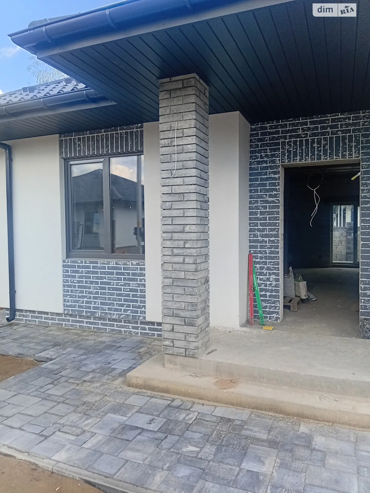 Продается одноэтажный дом 100 кв. м с камином, цена: 84000 $ - фото 1