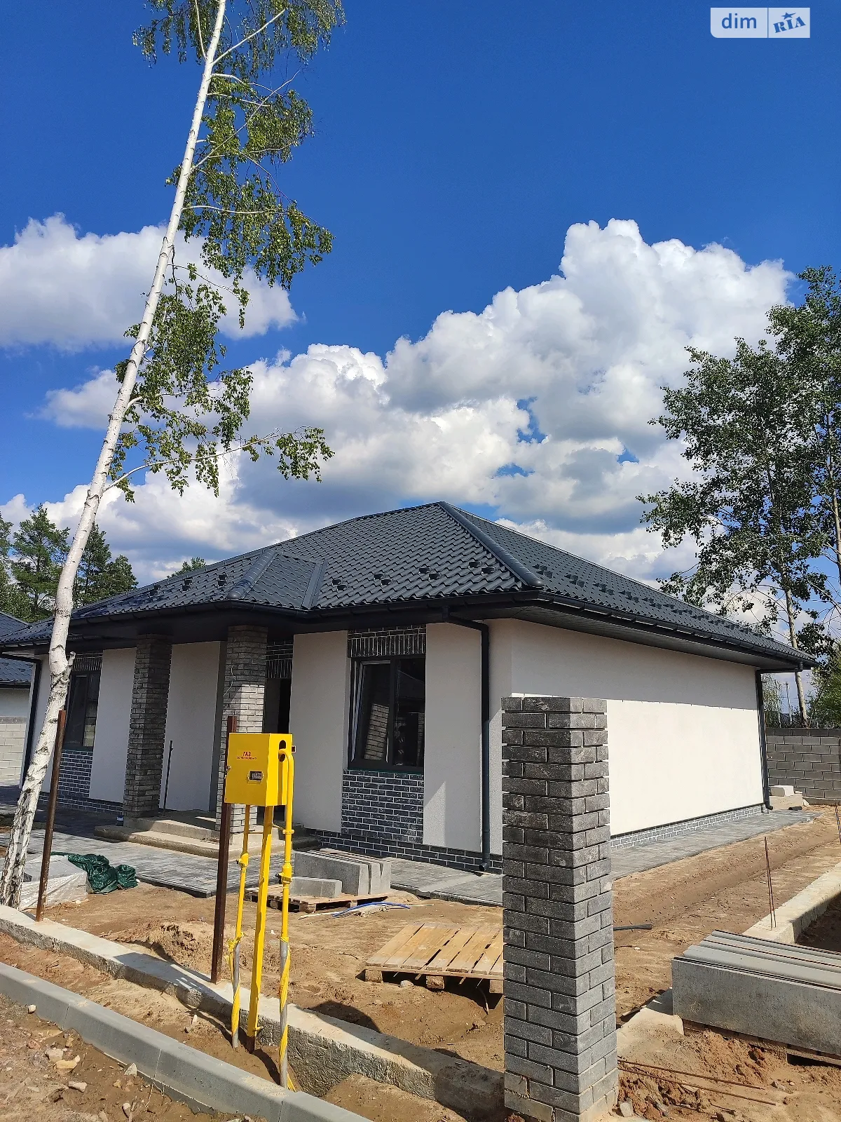 Продается одноэтажный дом 100 кв. м с баней/сауной, цена: 104000 $ - фото 1