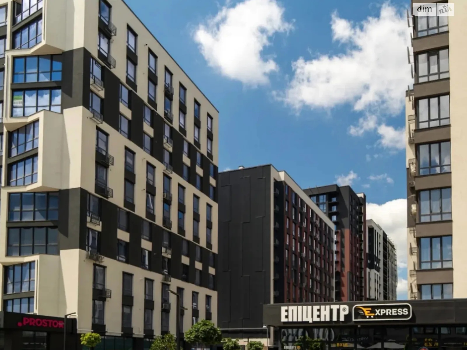 Продается 1-комнатная квартира 45 кв. м в Ивано-Франковске, ул. Героев Николаева(Сеченова), 129 - фото 1