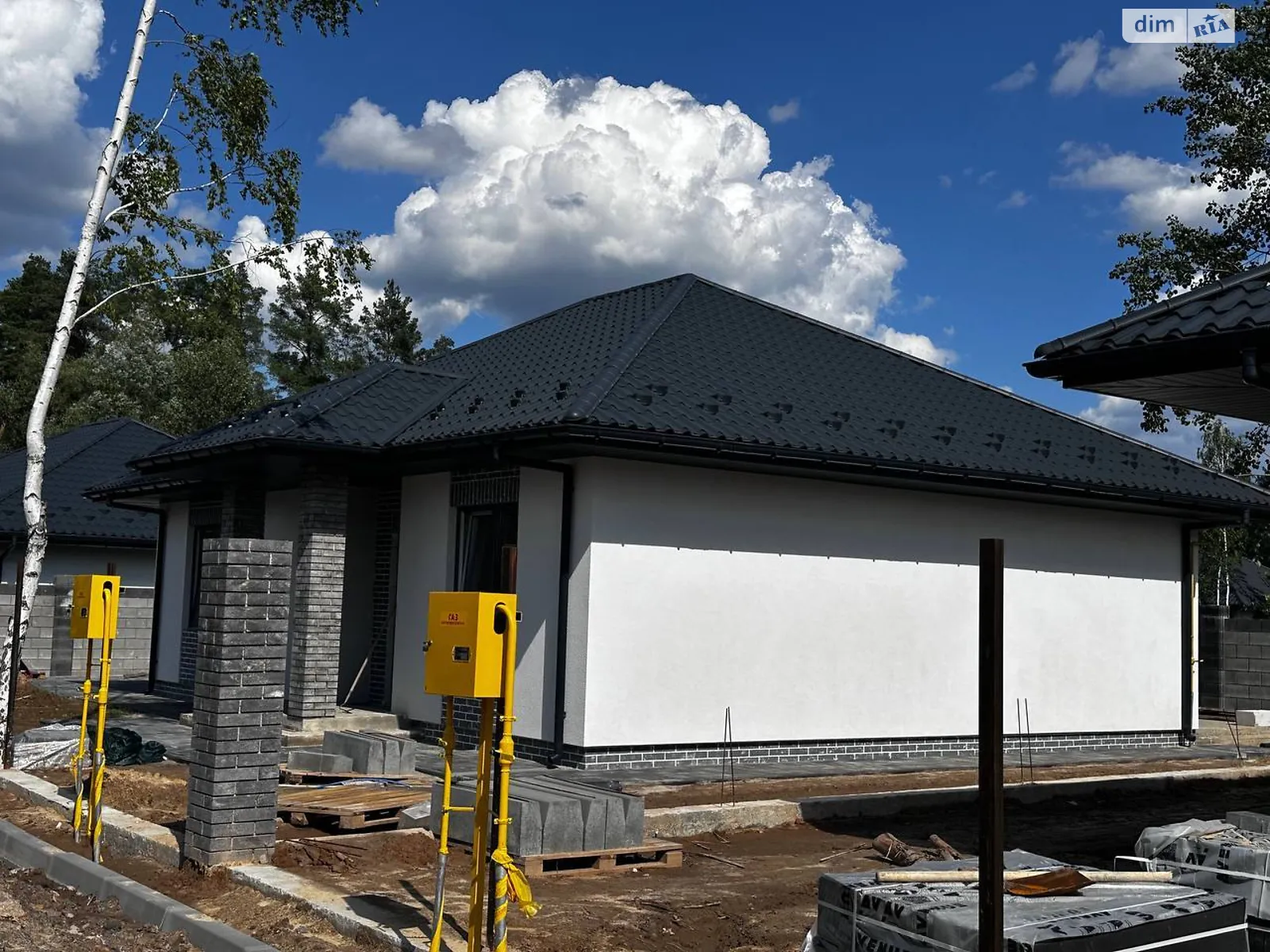 Продается одноэтажный дом 100 кв. м с садом, цена: 84000 $ - фото 1