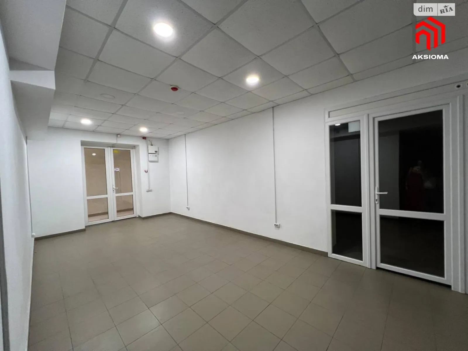 Здається в оренду приміщення вільного призначення 245 кв. м в 1-поверховій будівлі, цена: 49000 грн - фото 1