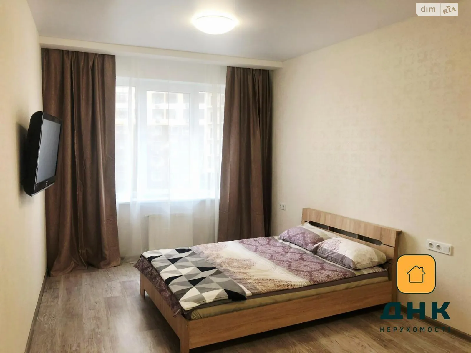 Продается 1-комнатная квартира 39.3 кв. м в Одессе, ул. Валерия Самофалова, 16А/2 - фото 1