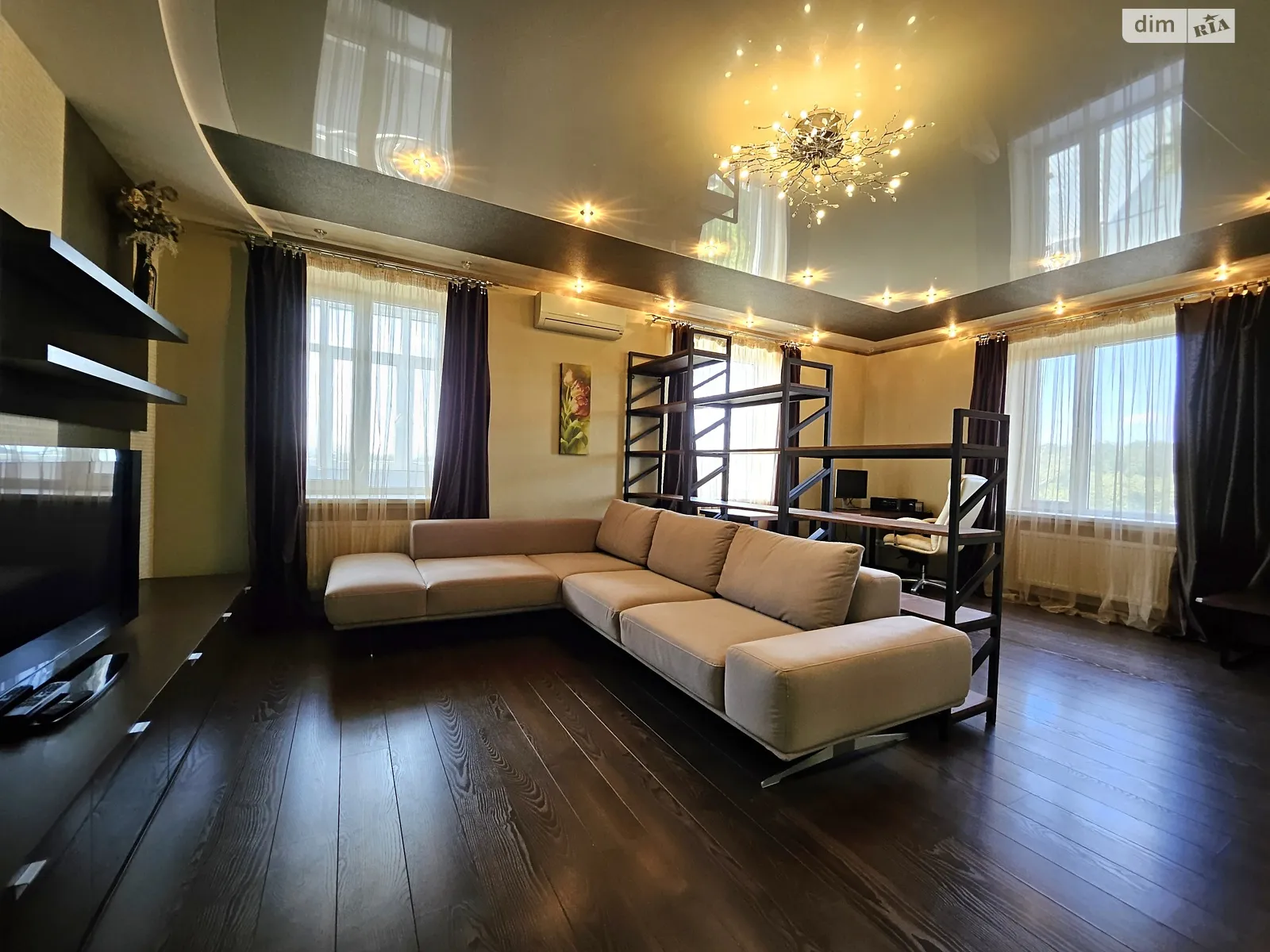 Продается 2-комнатная квартира 96.5 кв. м в Харькове, ул. Старицкого, 23А - фото 1