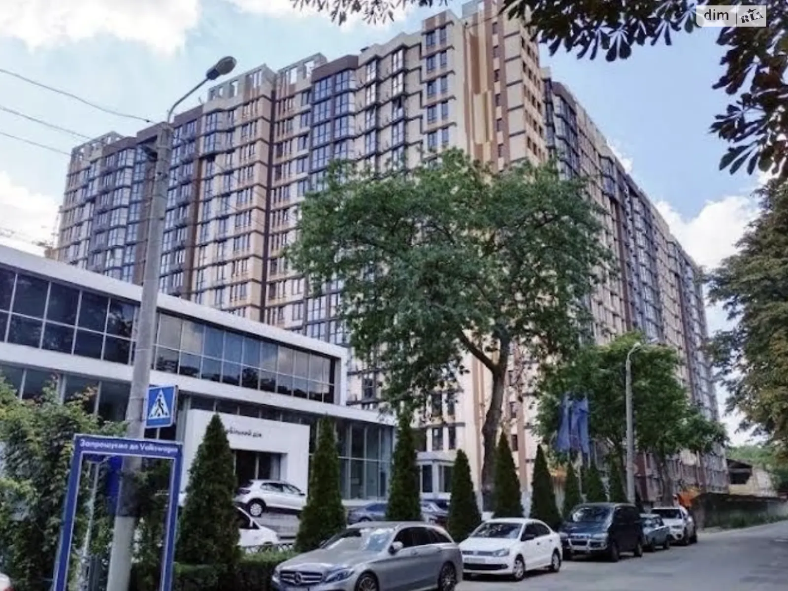 Продается 1-комнатная квартира 51.9 кв. м в Одессе, ул. Прохоровская, 40 корпус 3 - фото 1