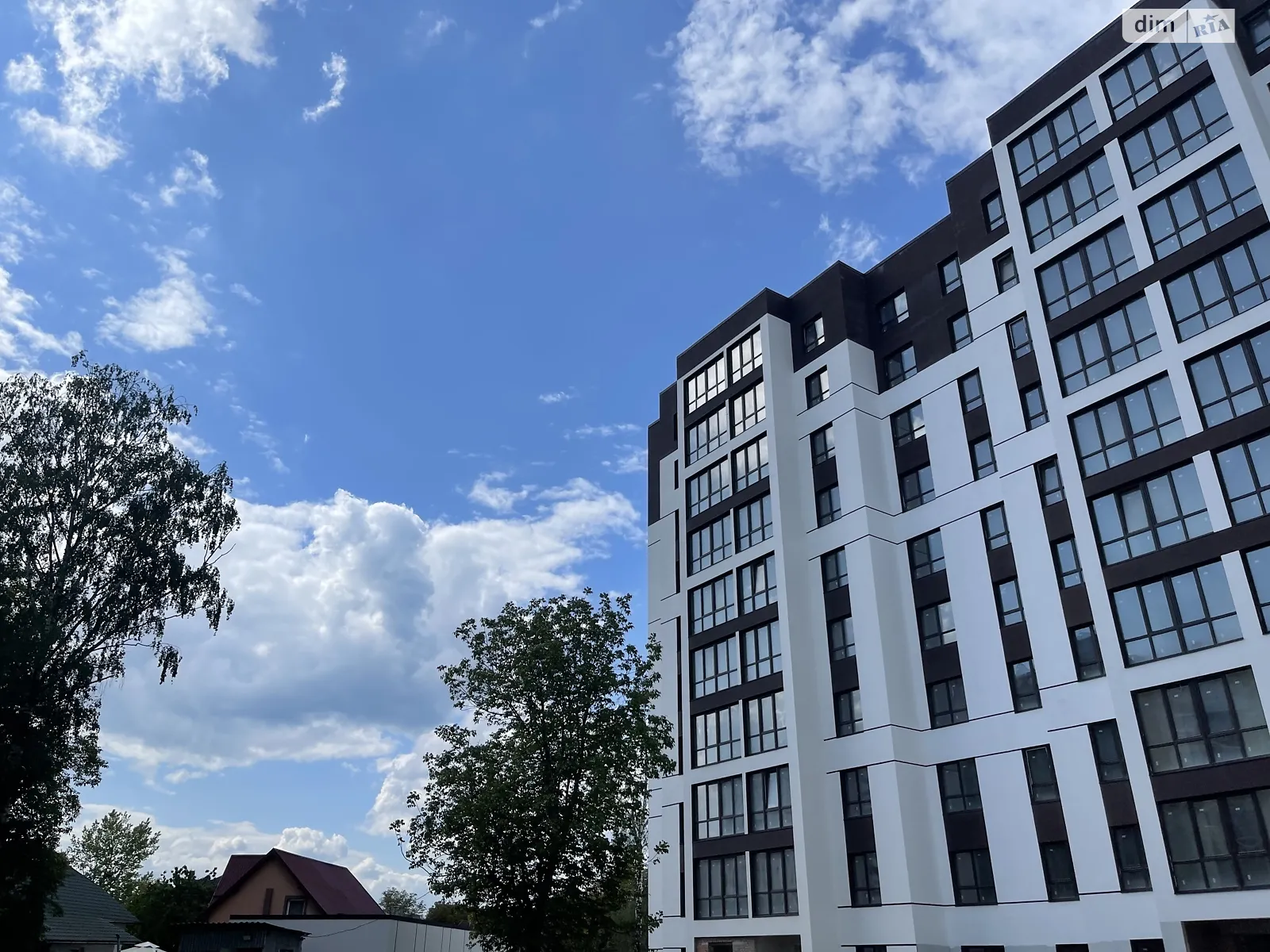 Продається 1-кімнатна квартира 34 кв. м у Івано-Франківську, вул. Ленкавського, 21 - фото 1