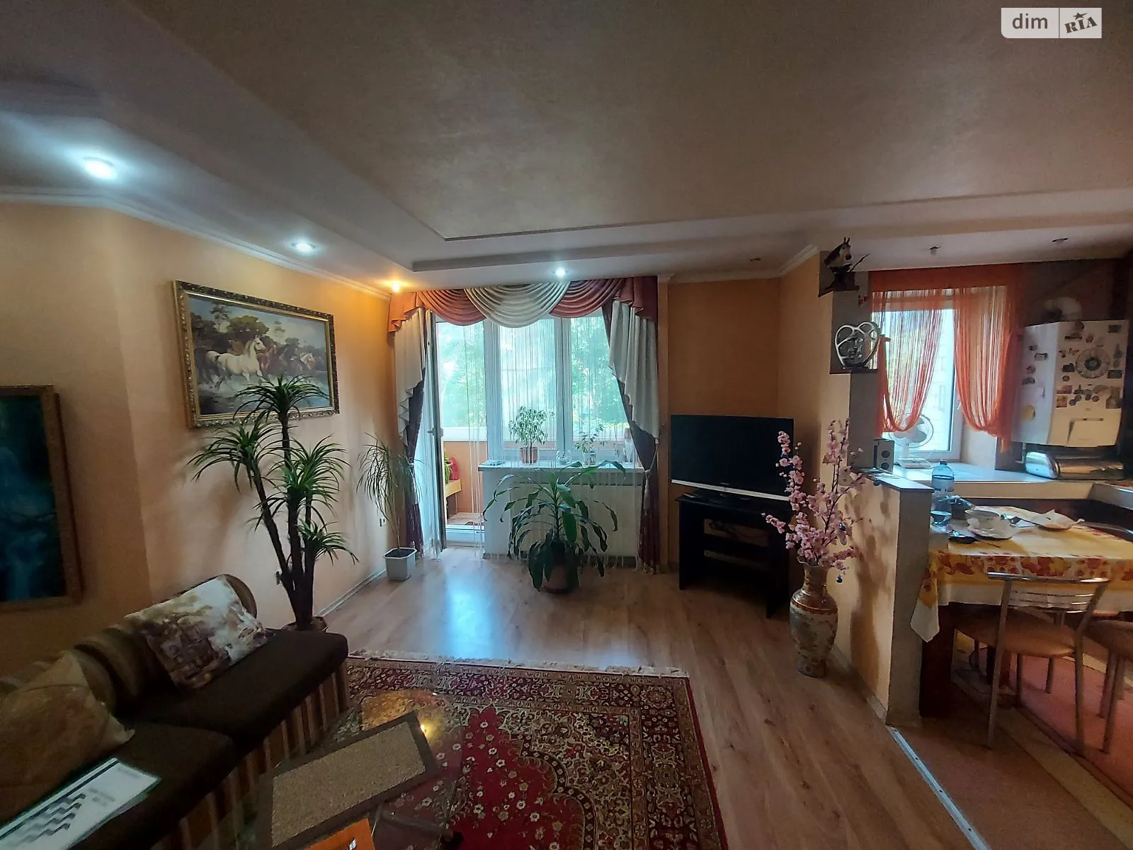 Сдается в аренду 1-комнатная квартира 51 кв. м в Виннице, ул. Келецкая, 136 - фото 1