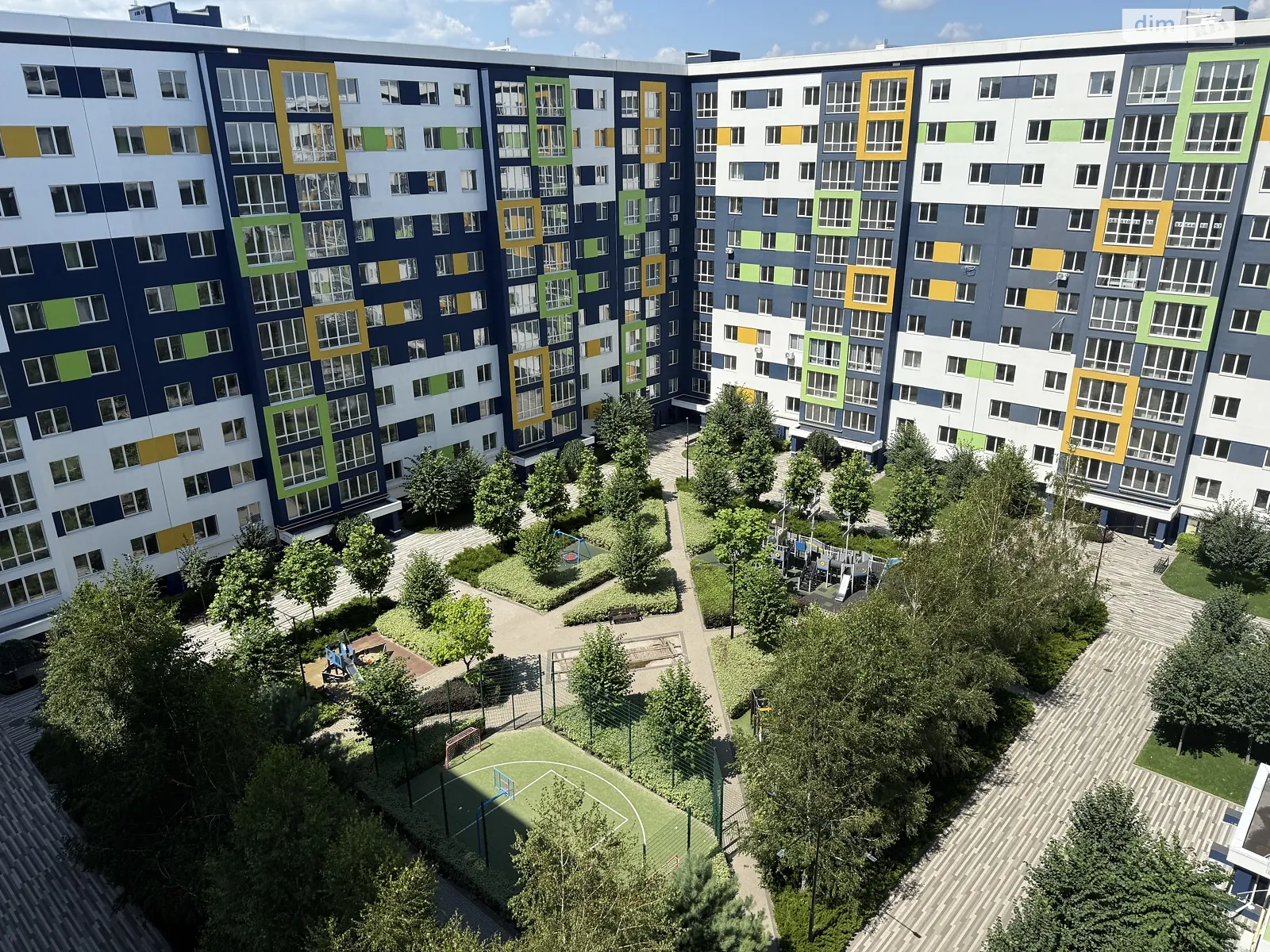 Продается 2-комнатная квартира 55 кв. м в Буче, ул. Вишневая, 33 - фото 1