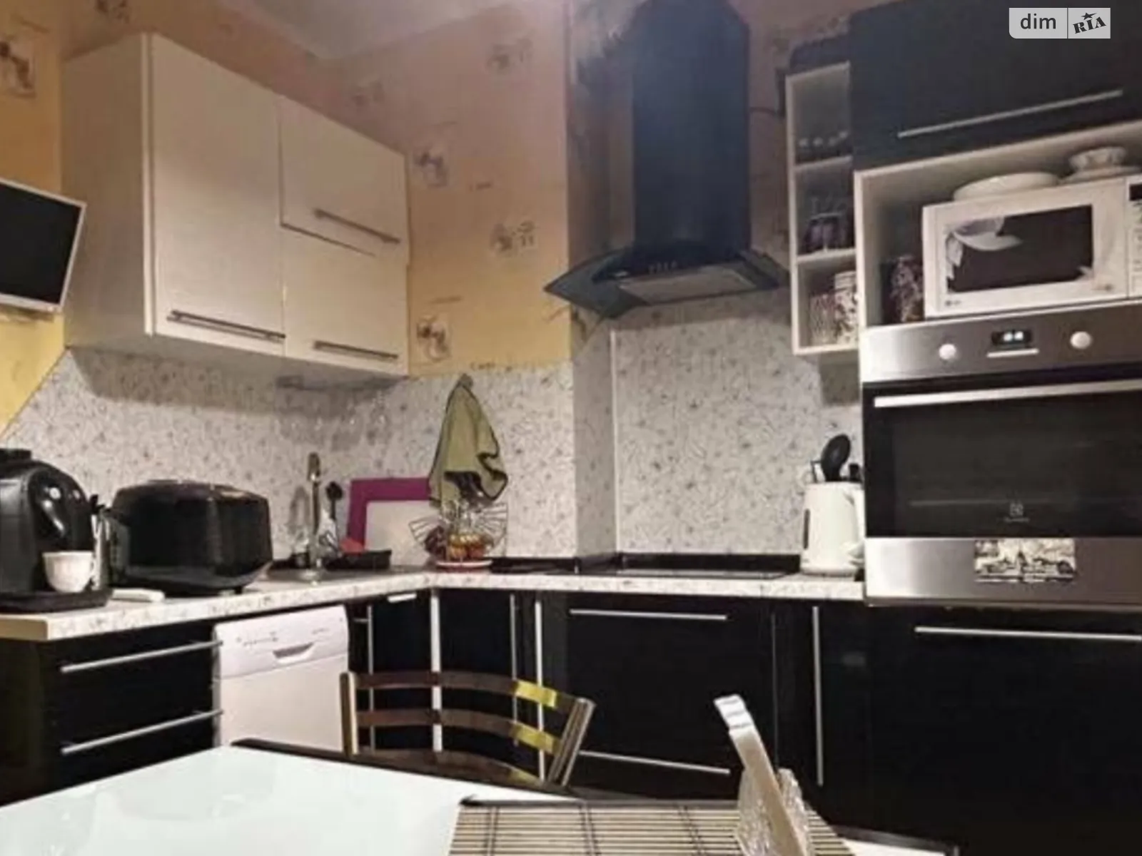 Продается 1-комнатная квартира 44 кв. м в Вышгороде, ул. Кургузова, 1А - фото 1