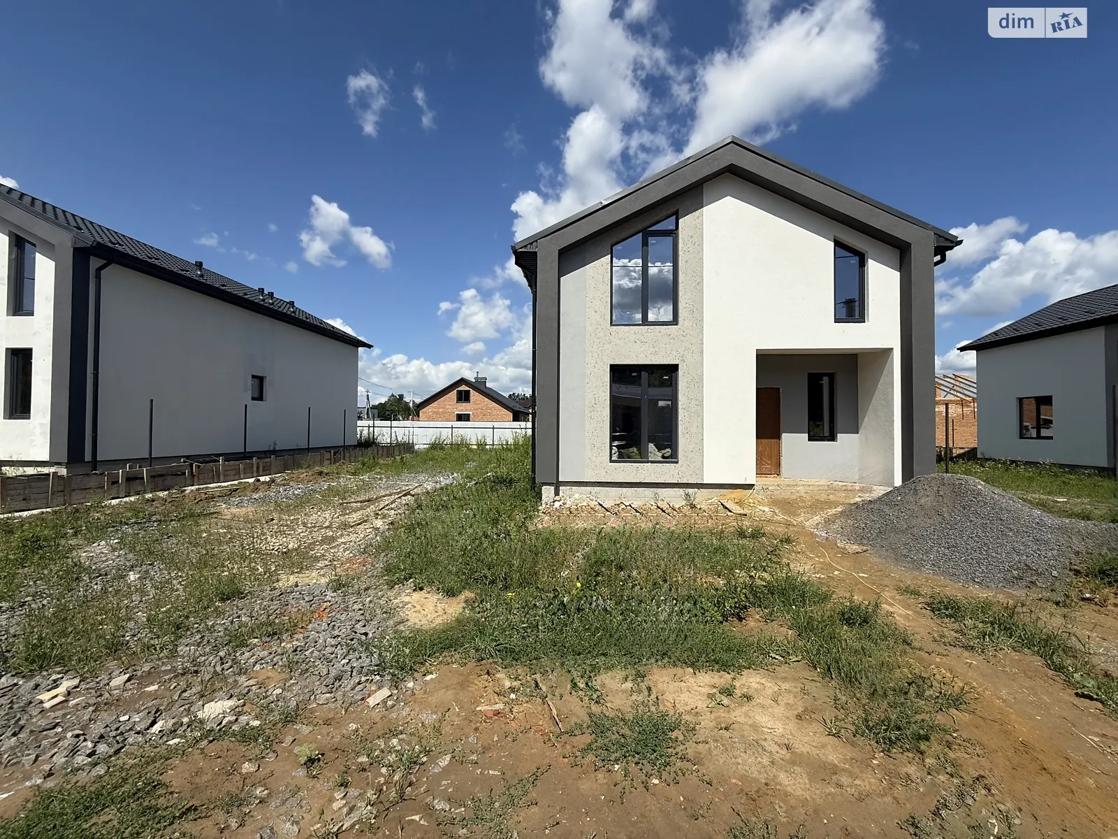 Продается дом на 2 этажа 125 кв. м с балконом, цена: 105000 $ - фото 1