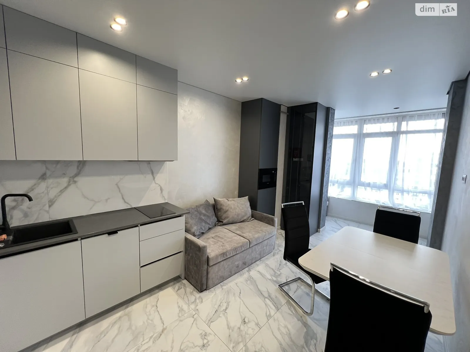 Продается 1-комнатная квартира 49.6 кв. м в Львове, ул. Эммануила Миська(Врубеля) - фото 1