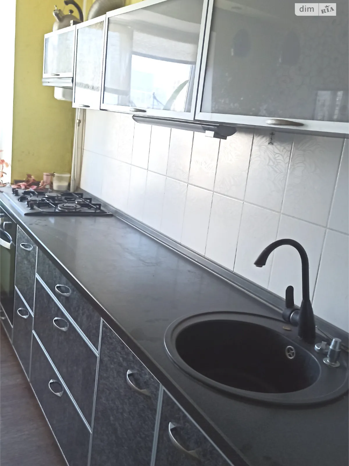 3-комнатная квартира 69 кв. м в Запорожье, ул. Дмитрия Вишневецкого(Ладожская) - фото 1