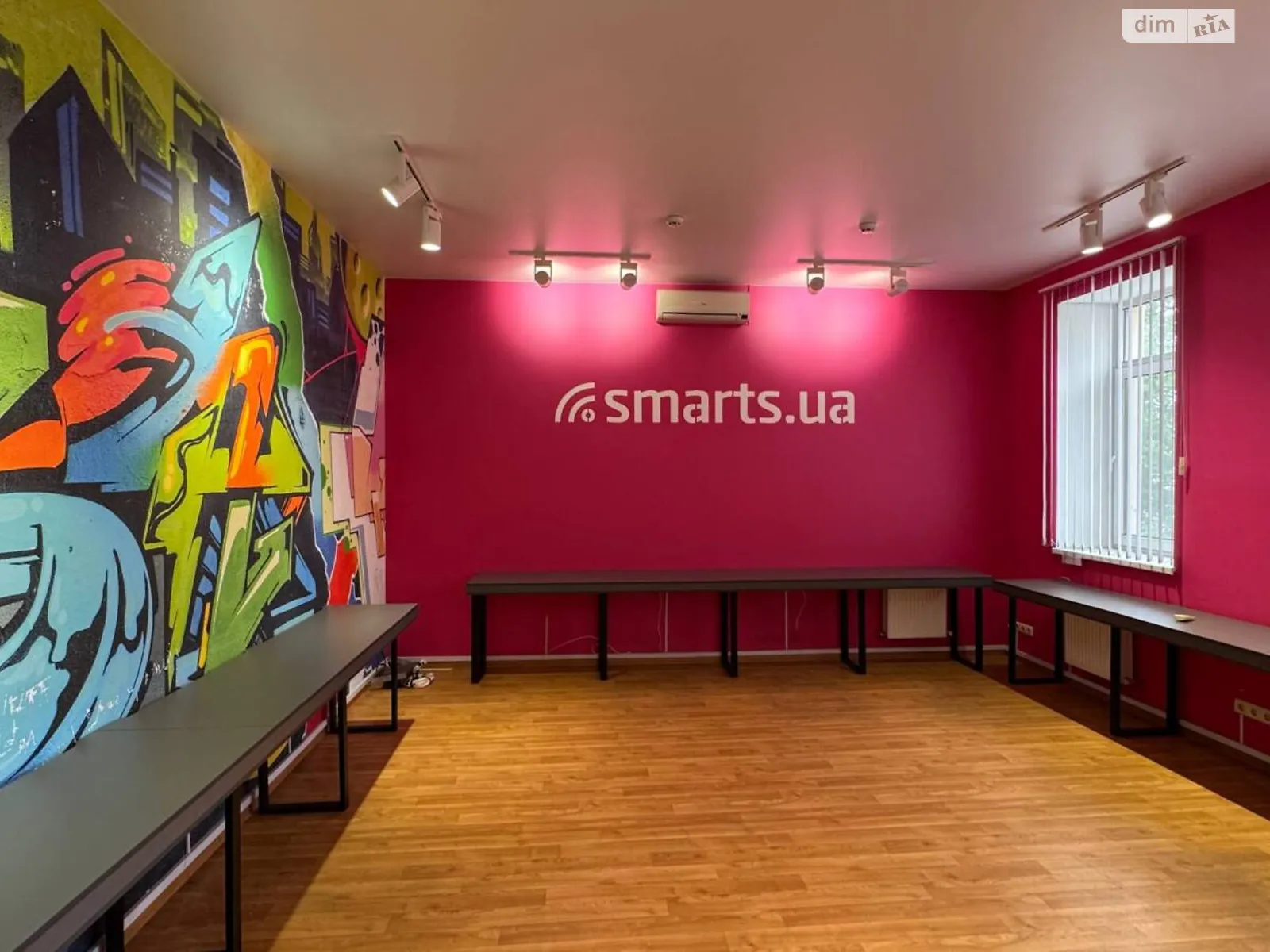 Сдается в аренду офис 49.65 кв. м в бизнес-центре, цена: 15888 грн - фото 1