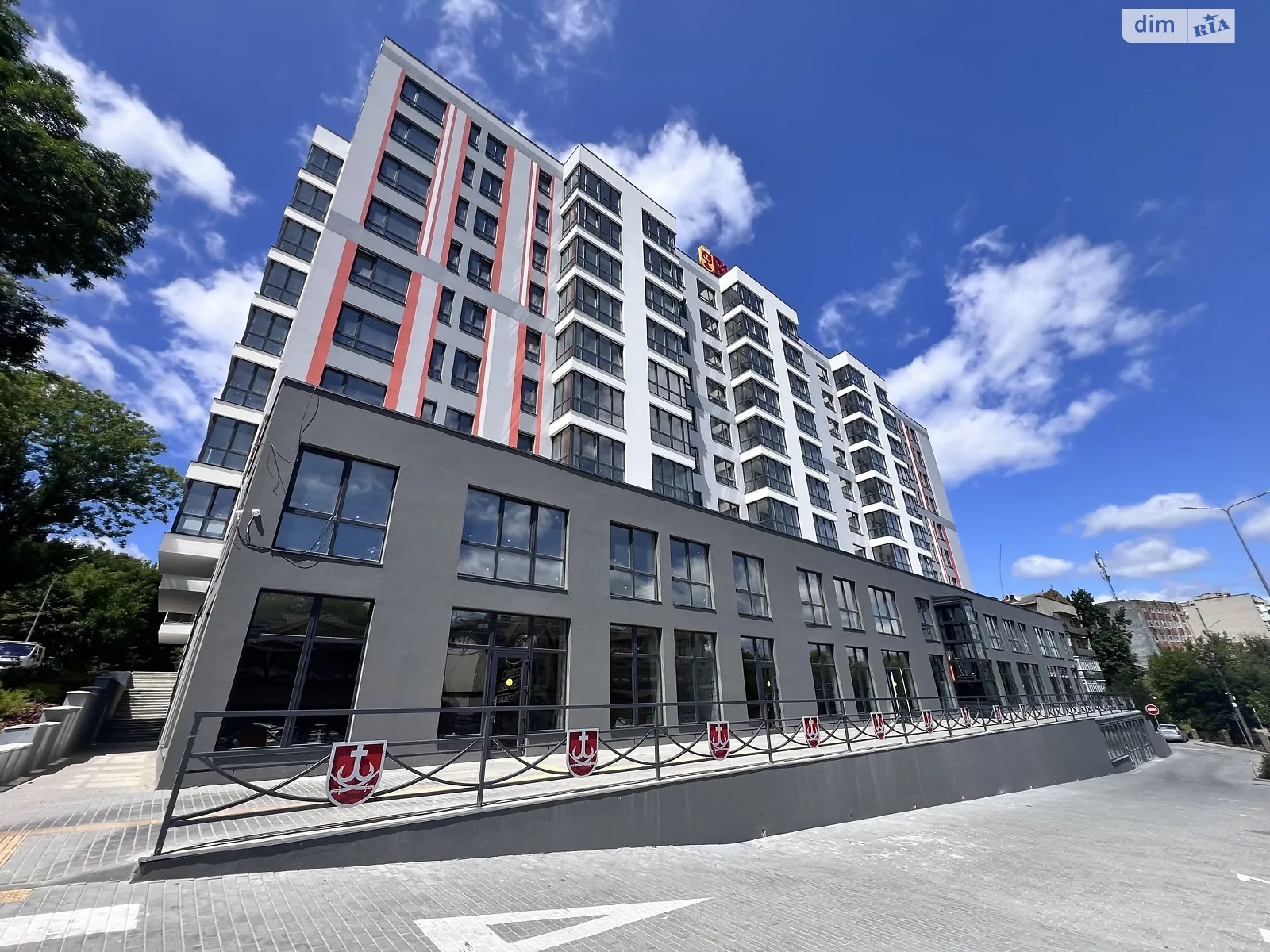 Продается 1-комнатная квартира 48.07 кв. м в Виннице, пл. Привокзальная, 30 - фото 1