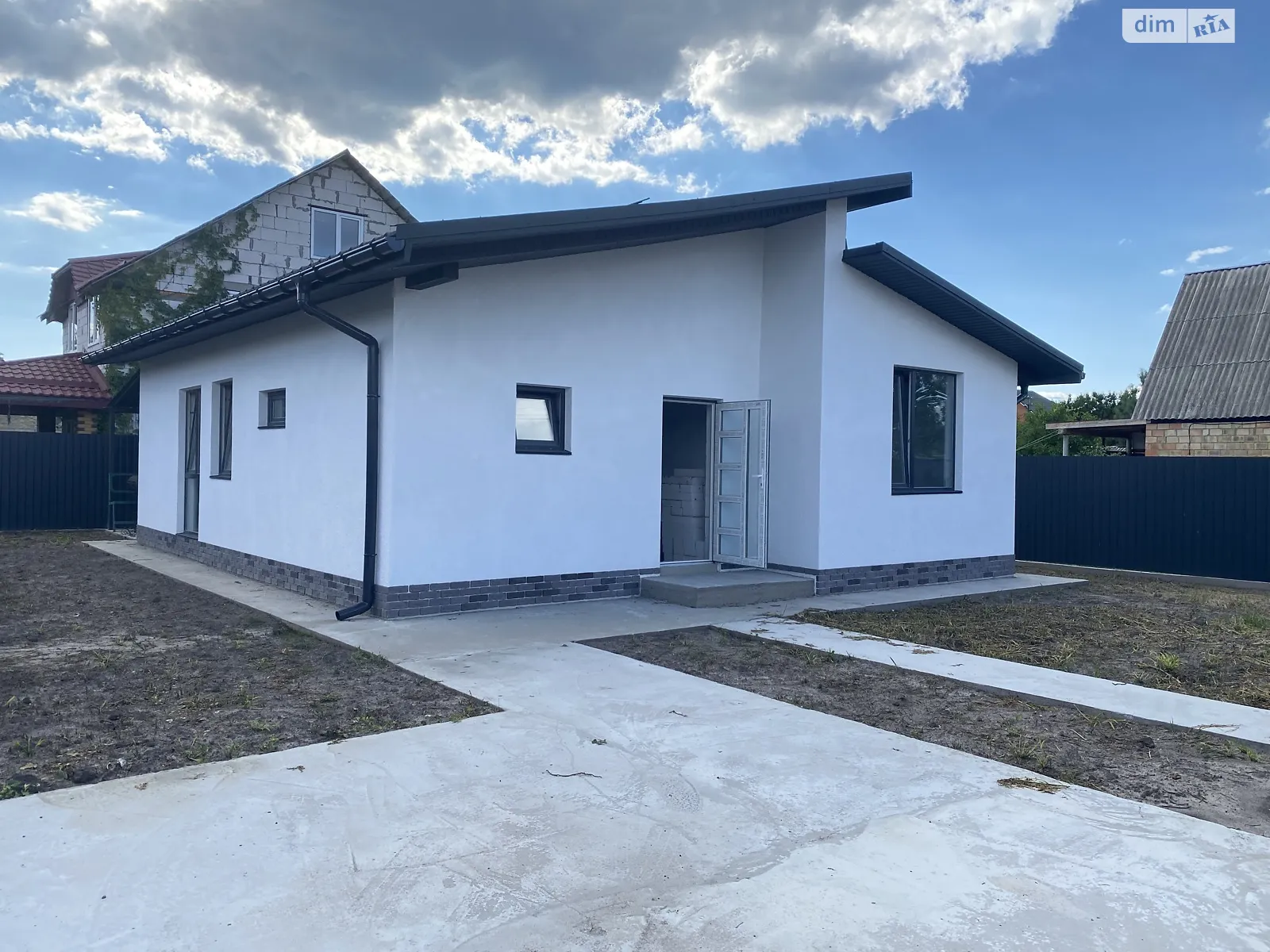 Продается одноэтажный дом 90 кв. м с участком, цена: 66000 $ - фото 1