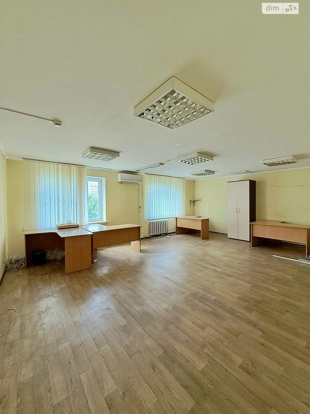 Здається в оренду офіс 196.1 кв. м в бізнес-центрі, цена: 62000 грн - фото 1