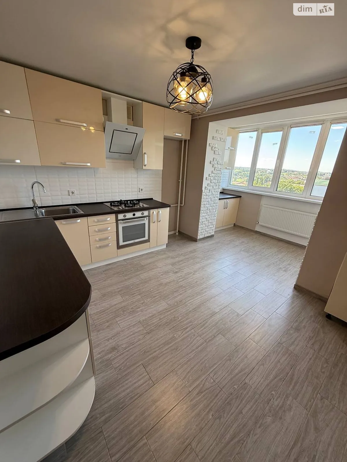 Продается 2-комнатная квартира 84 кв. м в Хмельницком, ул. Каменецкая, 145А - фото 1