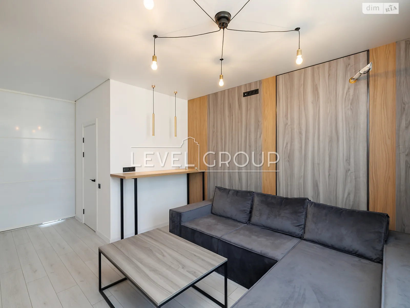 Продается 1-комнатная квартира 52.6 кв. м в Киеве, ул. Лучистая, 42 - фото 1