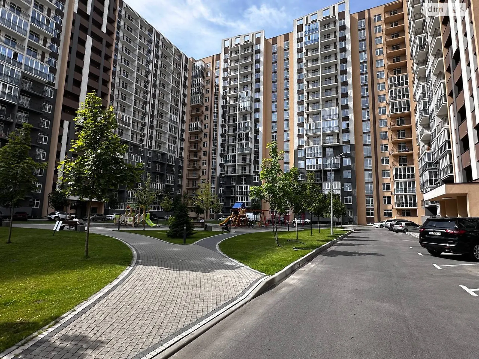 Продается 2-комнатная квартира 72.8 кв. м в Киеве, ул. Академика Заболотного, 148В корпус 1 - фото 1