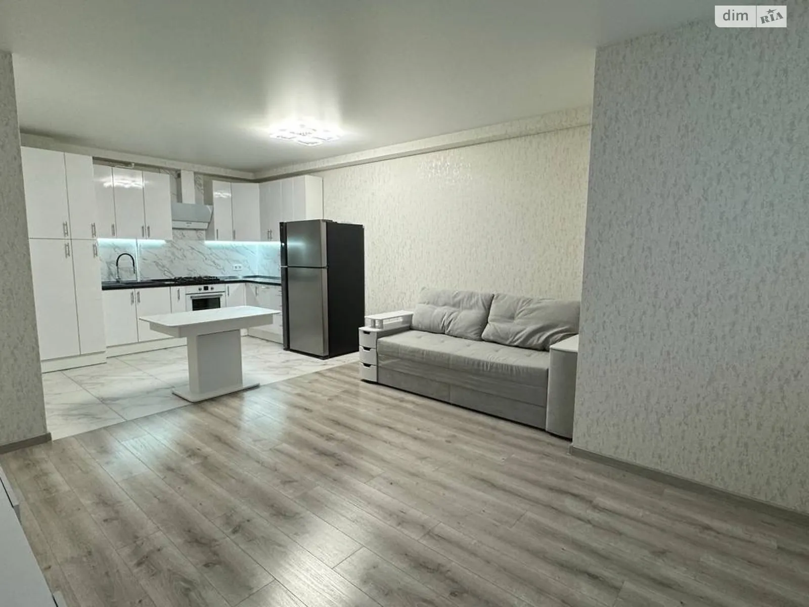 Продается 2-комнатная квартира 50.5 кв. м в Ирпене, ул. Григория Сковороды - фото 1