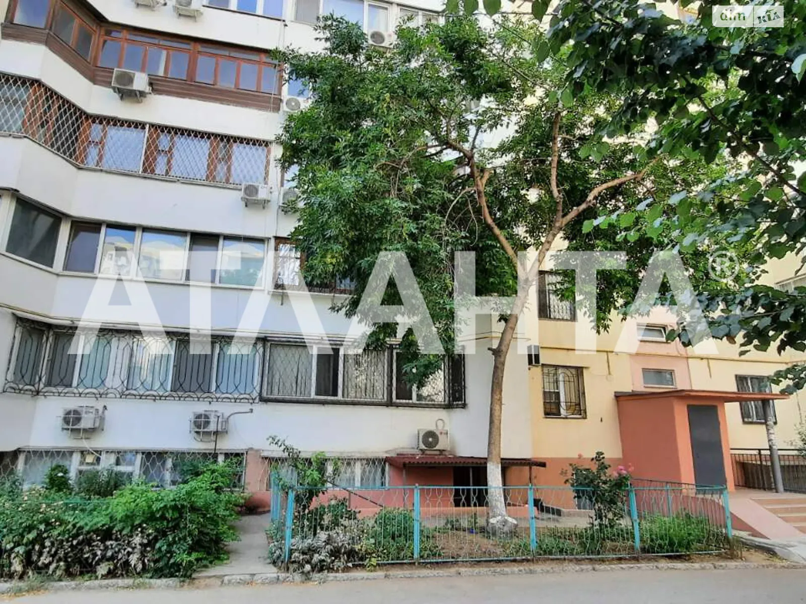 Продається 2-кімнатна квартира 58 кв. м у Одесі, вул. Пішонівська - фото 1