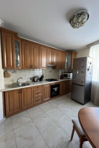 Продаж квартири, Івано-Франківськ, р‑н. Арсенал, Коновальця Євгена вулиця, буд. 124А