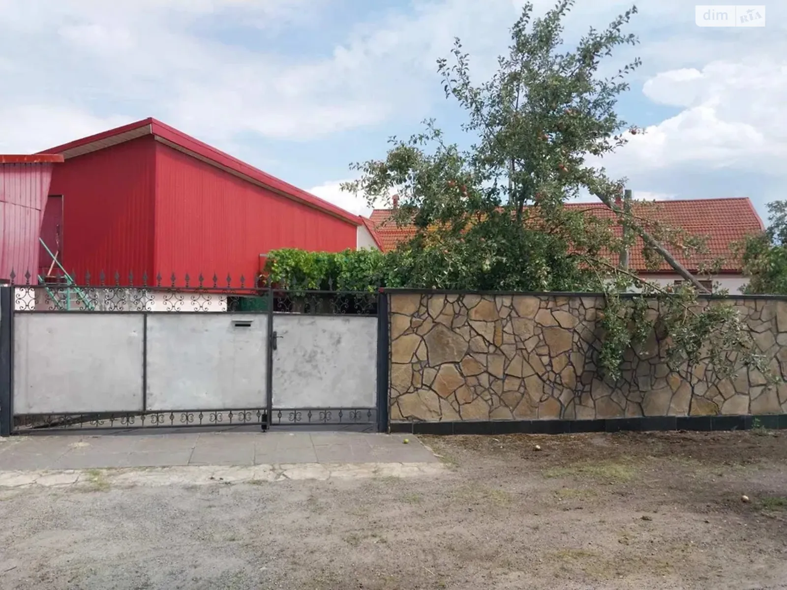 Продається одноповерховий будинок 144 кв. м з мансардою, цена: 65000 $ - фото 1