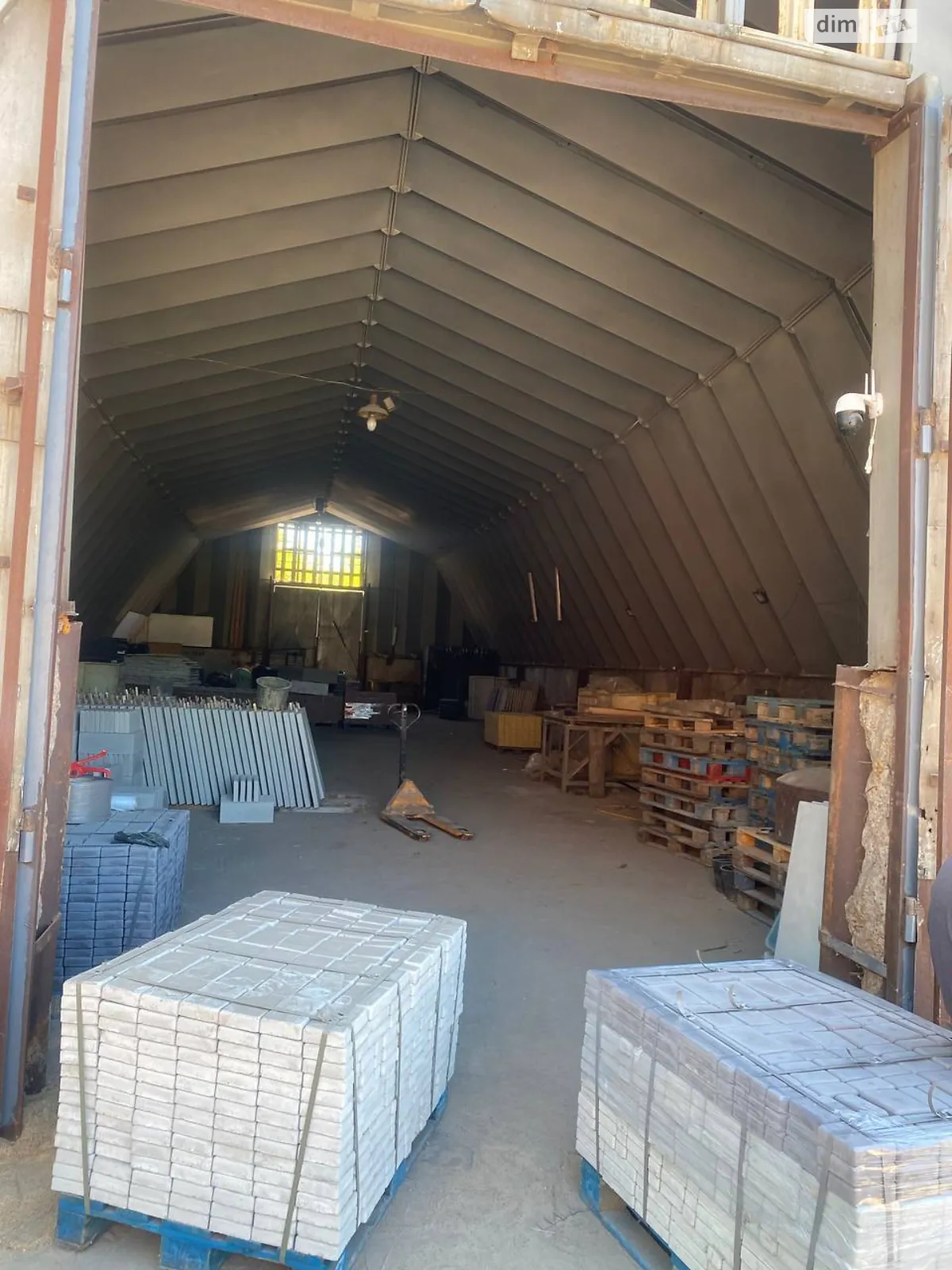 Здається в оренду об'єкт сфери послуг 370 кв. м в 1-поверховій будівлі, цена: 22200 грн - фото 1