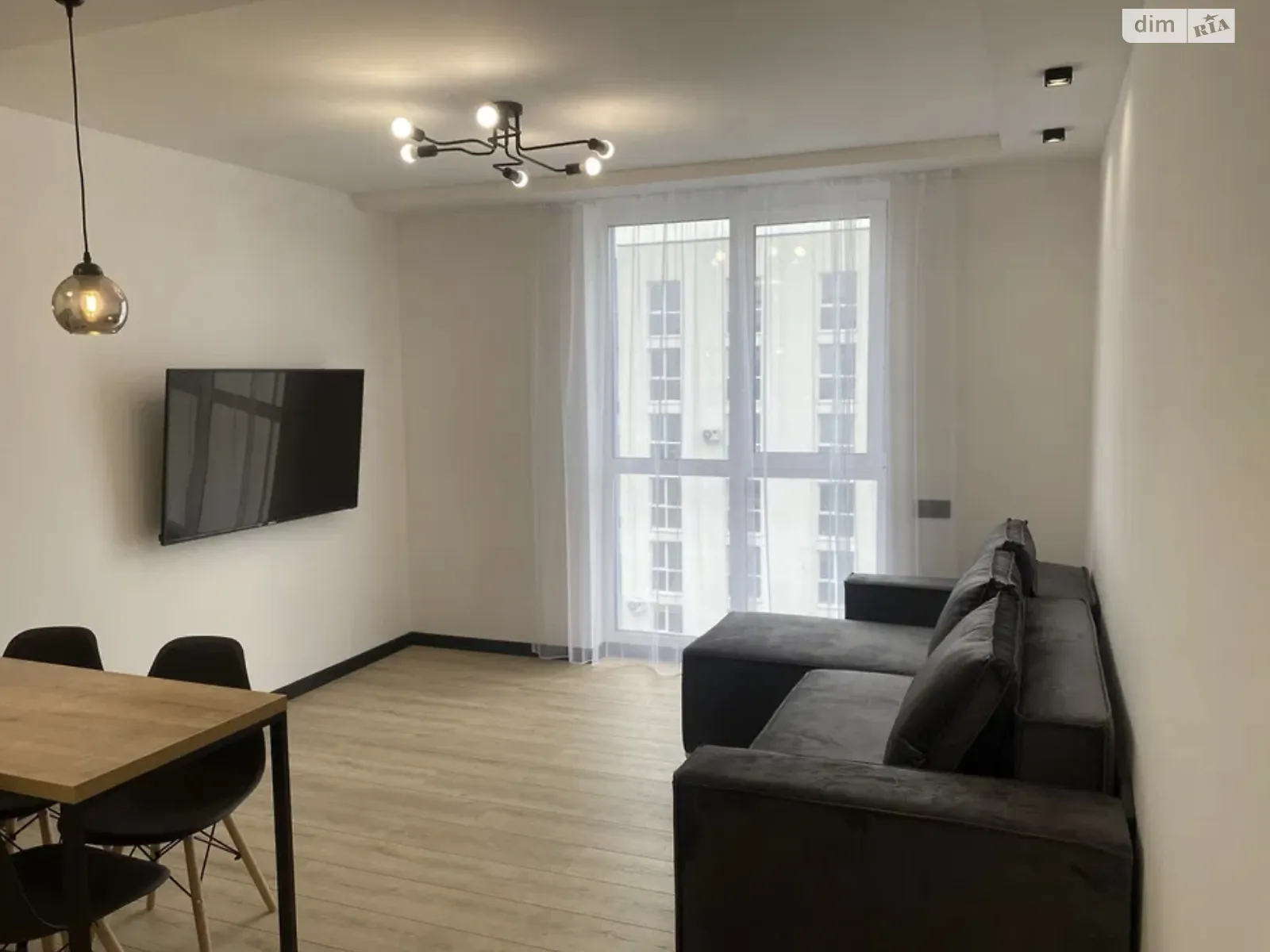 Продается 1-комнатная квартира 29 кв. м в Львове, ул. Рудненская, 8 - фото 1